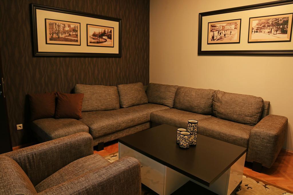 Hotel Jezero Bor Kültér fotó