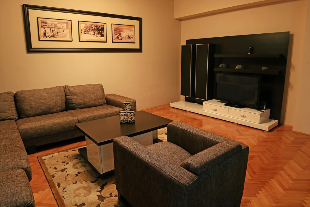 Hotel Jezero Bor Kültér fotó