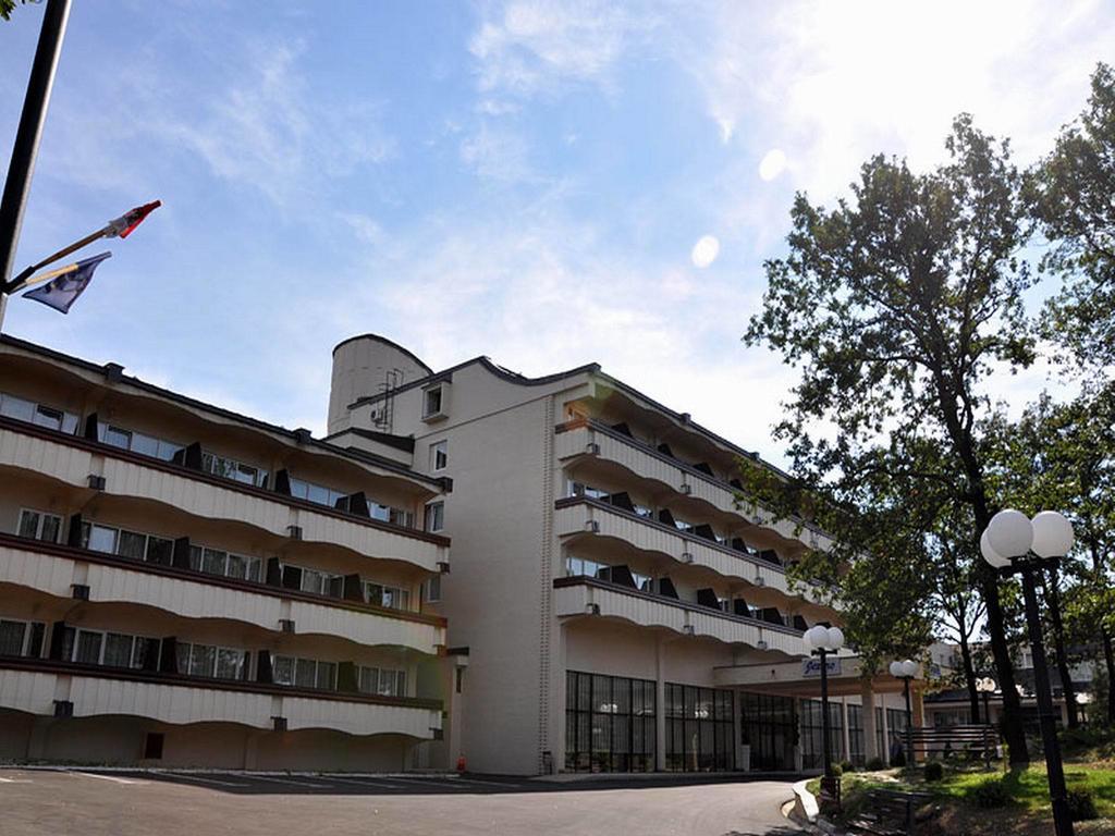 Hotel Jezero Bor Kültér fotó